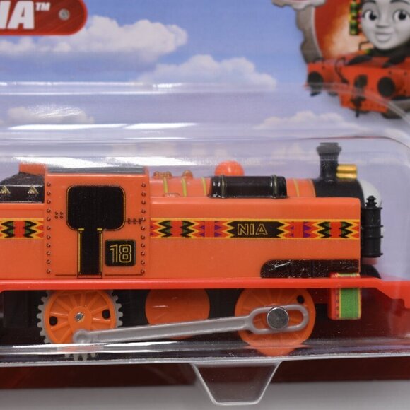 Nia18 & Tender Motorized Trackmaster Revolution Train Tank Engine Sealed New - Picture 5 of 10